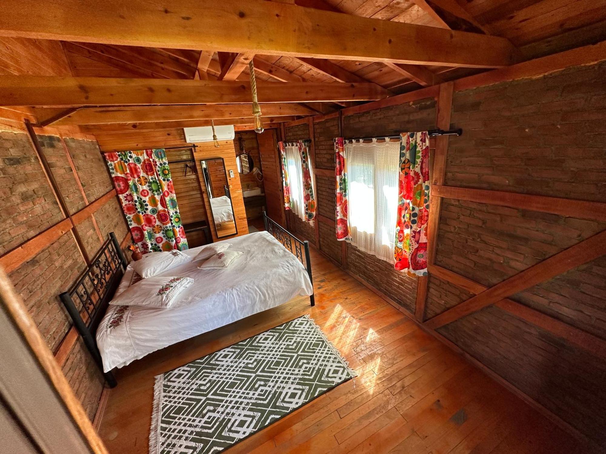 Otantik Tas Ev Bed and Breakfast Dalaman Eksteriør billede